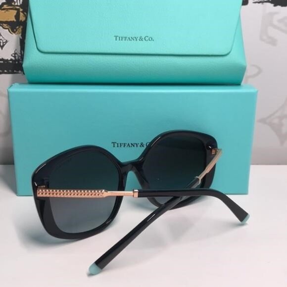 New Authentic Tiffany & Co. Sunglasses TF 4192 80013C Black/Grey Gradient Women - Picture 3 of 12
